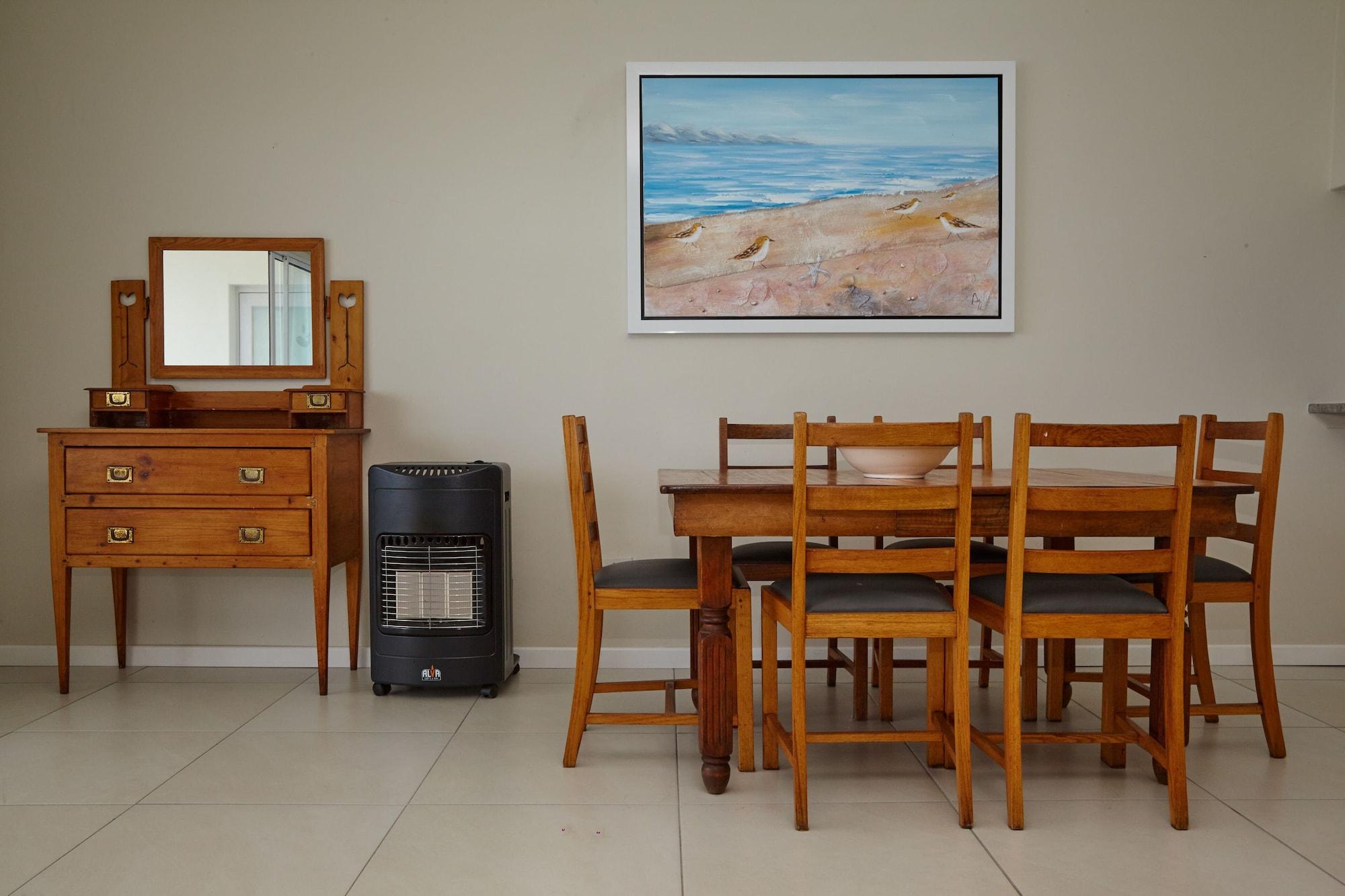 Windsor Self Catering Apartments Hermanus Exterior photo
