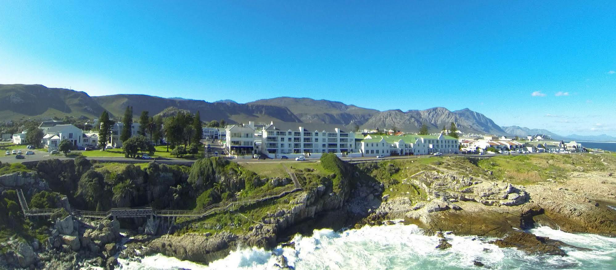 Windsor Self Catering Apartments Hermanus Exterior photo